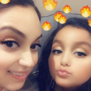 Meet your Posher, Cecilia